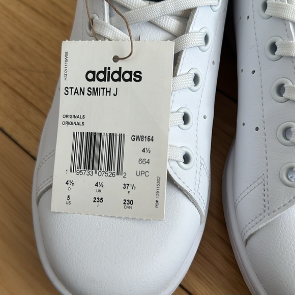 Adidas Stan Smith, 5Y/6.5W - Picture 7 of 8